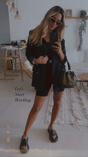 Danit Greenberg feet photo thumbnail