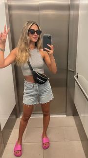 Danit Greenberg feet photo thumbnail