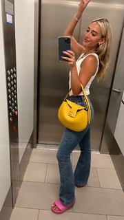 Danit Greenberg feet photo thumbnail