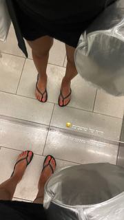 Danit Greenberg feet photo thumbnail