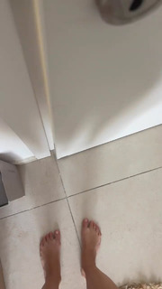 Danit Greenberg feet photo thumbnail