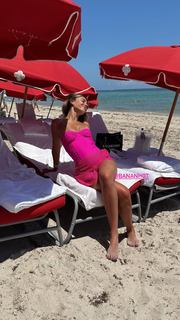 Danit Greenberg feet photo thumbnail