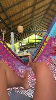 Danit Greenberg feet photo thumbnail