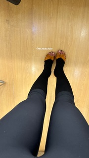 Danit Greenberg feet photo thumbnail