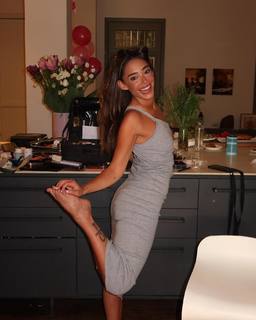 Danit Greenberg feet photo thumbnail