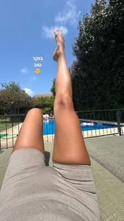 Danit Greenberg feet photo thumbnail