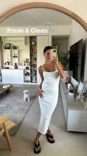 Danit Greenberg feet photo thumbnail