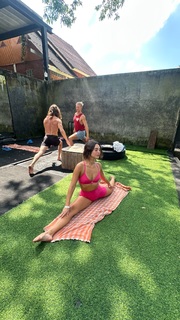 Danit Greenberg feet photo thumbnail