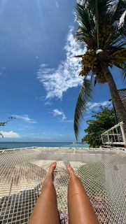 Danit Greenberg feet photo thumbnail