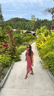 Danit Greenberg feet photo thumbnail