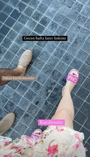 Danla Bilic feet photo thumbnail