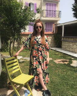 Danla Bilic feet photo thumbnail