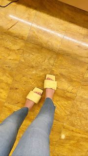 Danla Bilic feet photo thumbnail