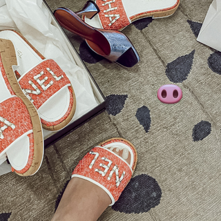 Danla Bilic feet photo thumbnail