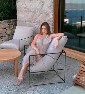 Danla Bilic feet photo thumbnail