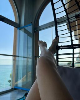 Danna García feet photo thumbnail
