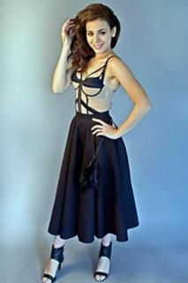 Danna Paola feet photo thumbnail