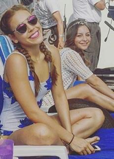 Danna Paola feet photo thumbnail