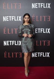 Danna Paola feet photo thumbnail