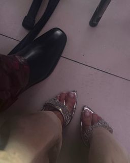 Danna Paola feet photo 3