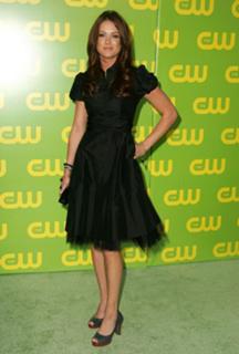 Danneel Ackles feet photo thumbnail
