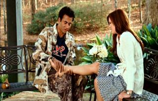 Danneel Ackles feet photo thumbnail