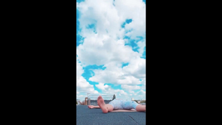 Danni Menzies feet photo 19