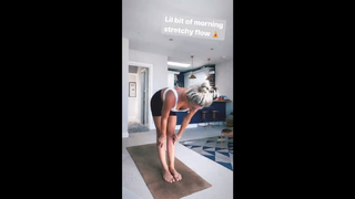 Danni Menzies feet photo 11