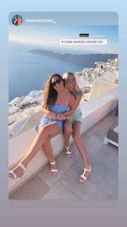 Danni Menzies feet photo 4