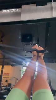 Danni Menzies feet photo 20