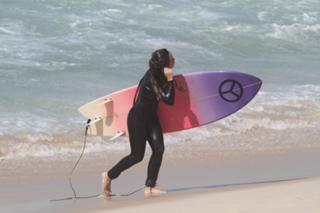 Danni Suzuki feet photo thumbnail