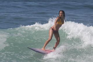 Danni Suzuki feet photo thumbnail