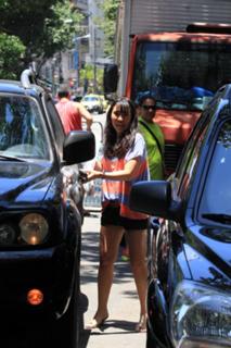 Danni Suzuki feet photo thumbnail