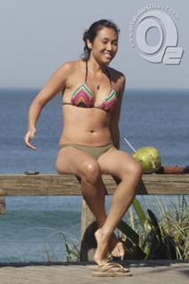 Danni Suzuki feet photo thumbnail