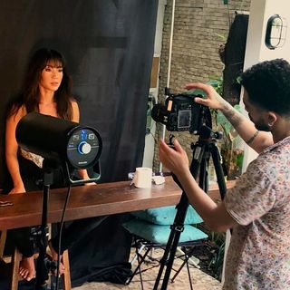 Danni Suzuki feet photo thumbnail