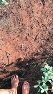 Danni Suzuki feet photo thumbnail