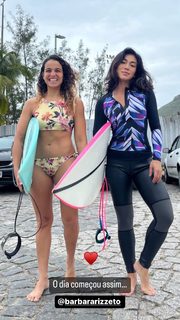 Danni Suzuki feet photo thumbnail