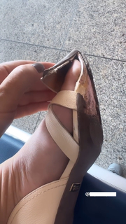 Danni Suzuki feet photo thumbnail