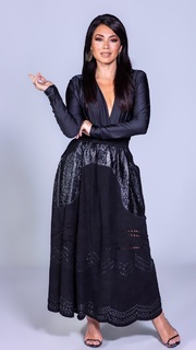 Danni Suzuki feet photo thumbnail