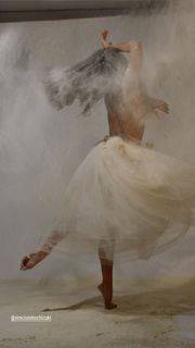 Danni Suzuki feet photo 9