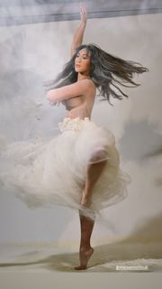 Danni Suzuki feet photo 7