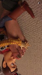 Dannie Riel feet photo 2