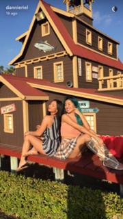 Dannie Riel feet photo 4