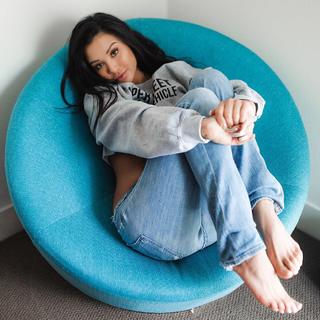 Dannie Riel feet photo 11