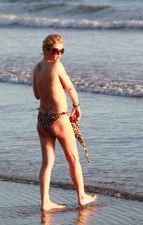 Danniella Westbrook feet photo 10