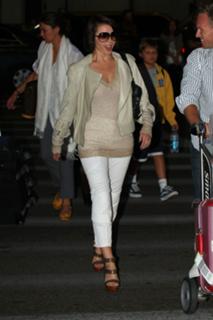 Dannii Minogue feet photo thumbnail