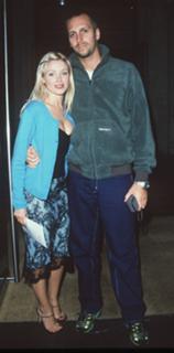 Dannii Minogue feet photo thumbnail
