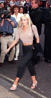 Dannii Minogue feet photo thumbnail