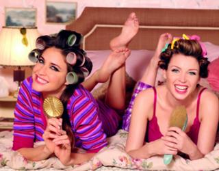 Dannii Minogue feet photo thumbnail