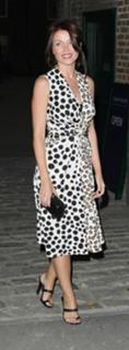 Dannii Minogue feet photo thumbnail